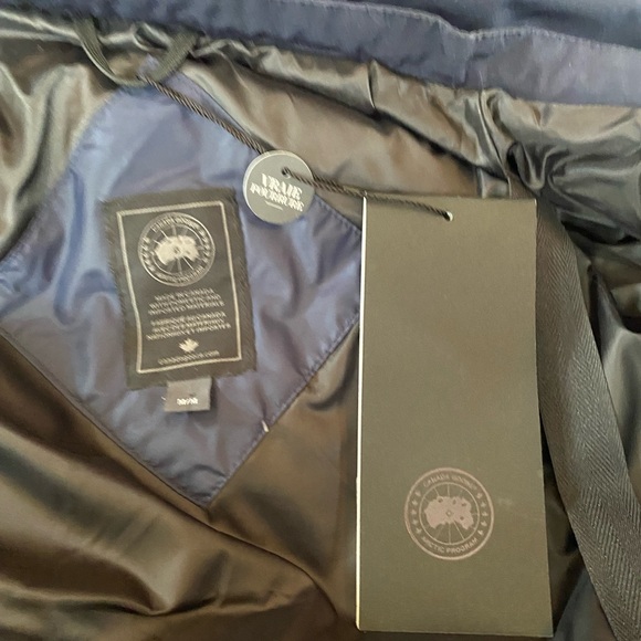 Winter jacket - Picture 9 of 12